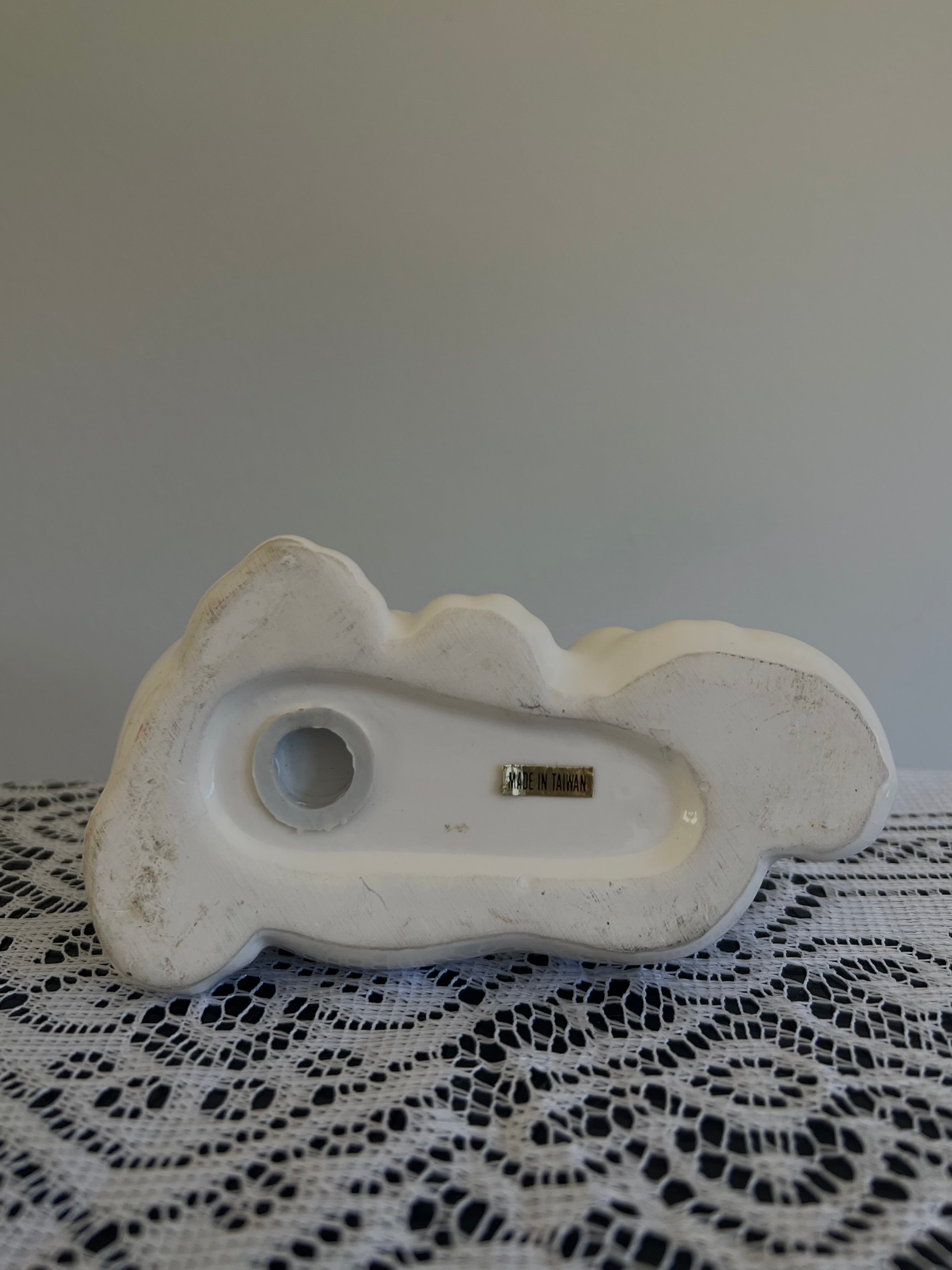 Best Friends - Salt & Pepper Shakers