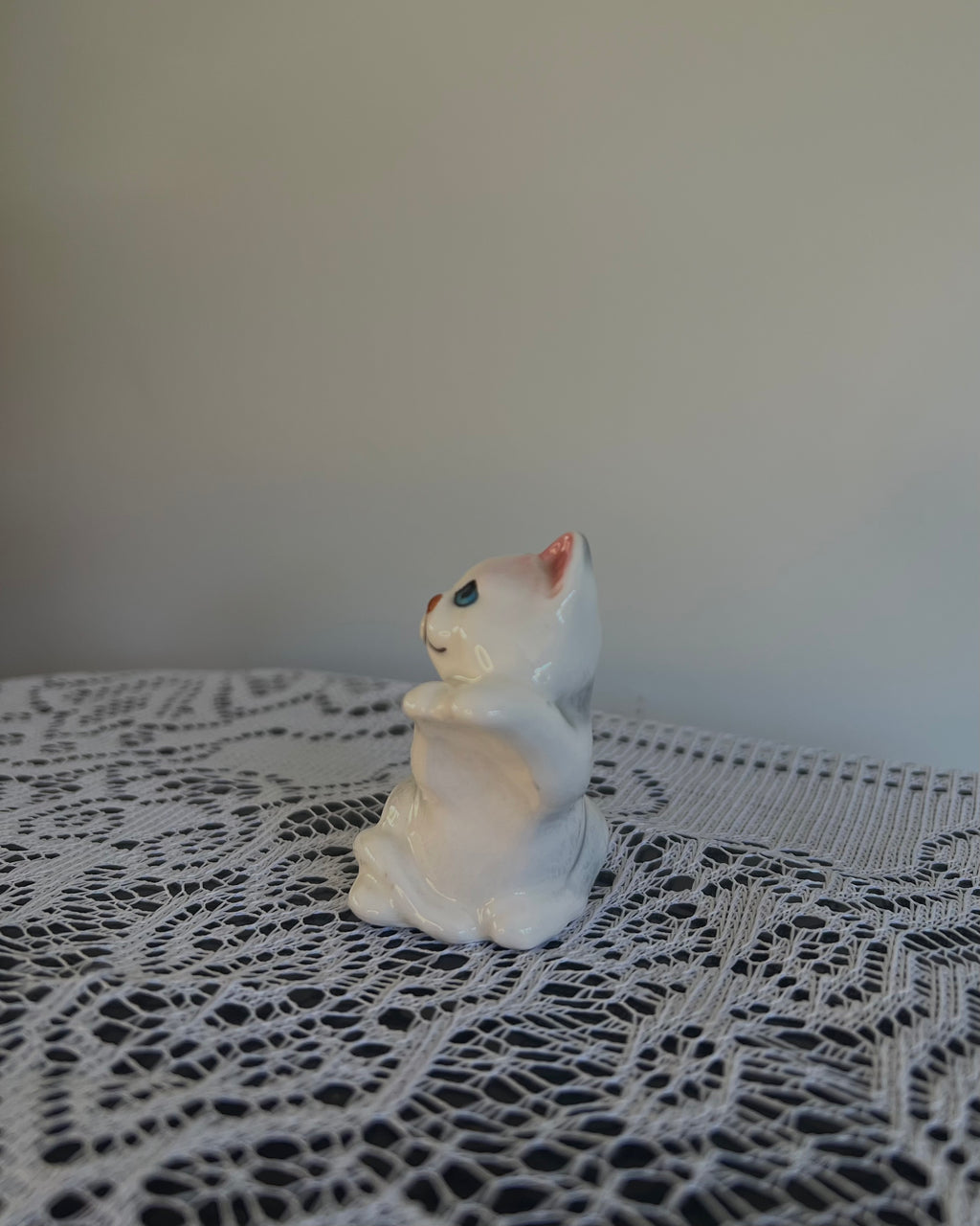 Kitten and Yarn - Salt & Pepper Shakers