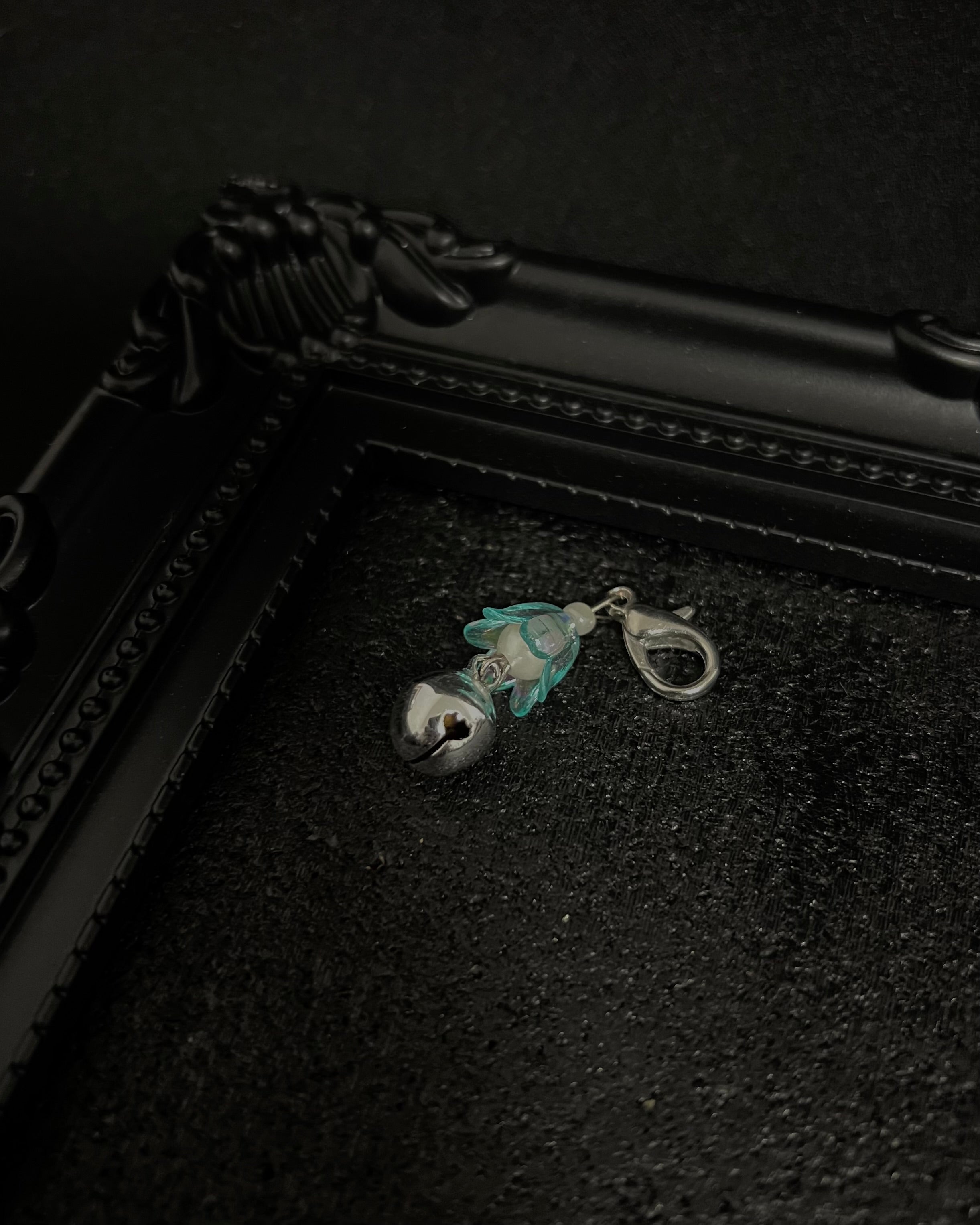 Cute Kawaii Adorable Handmade Crafted Cat and Kitty Bells for Felines to be connected to a collar. Blue and White Colour with Iridescent Flower. Coquette and Gothic Accessories for Cats 
