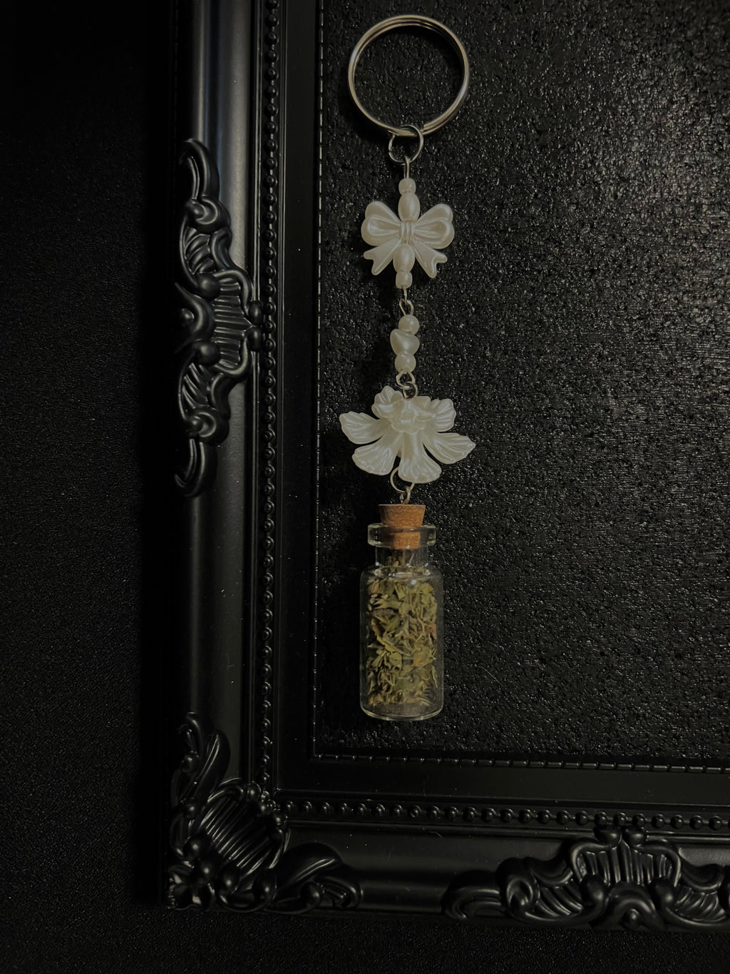 Ring Charms for Feline and Cat Lovers. Can be connected to keys and or a hand bag or backpack. Coquette and Gothic Accessories for Cat Owners and Cat Lovers. White Pearlescent Flower and Pearl Bow 
