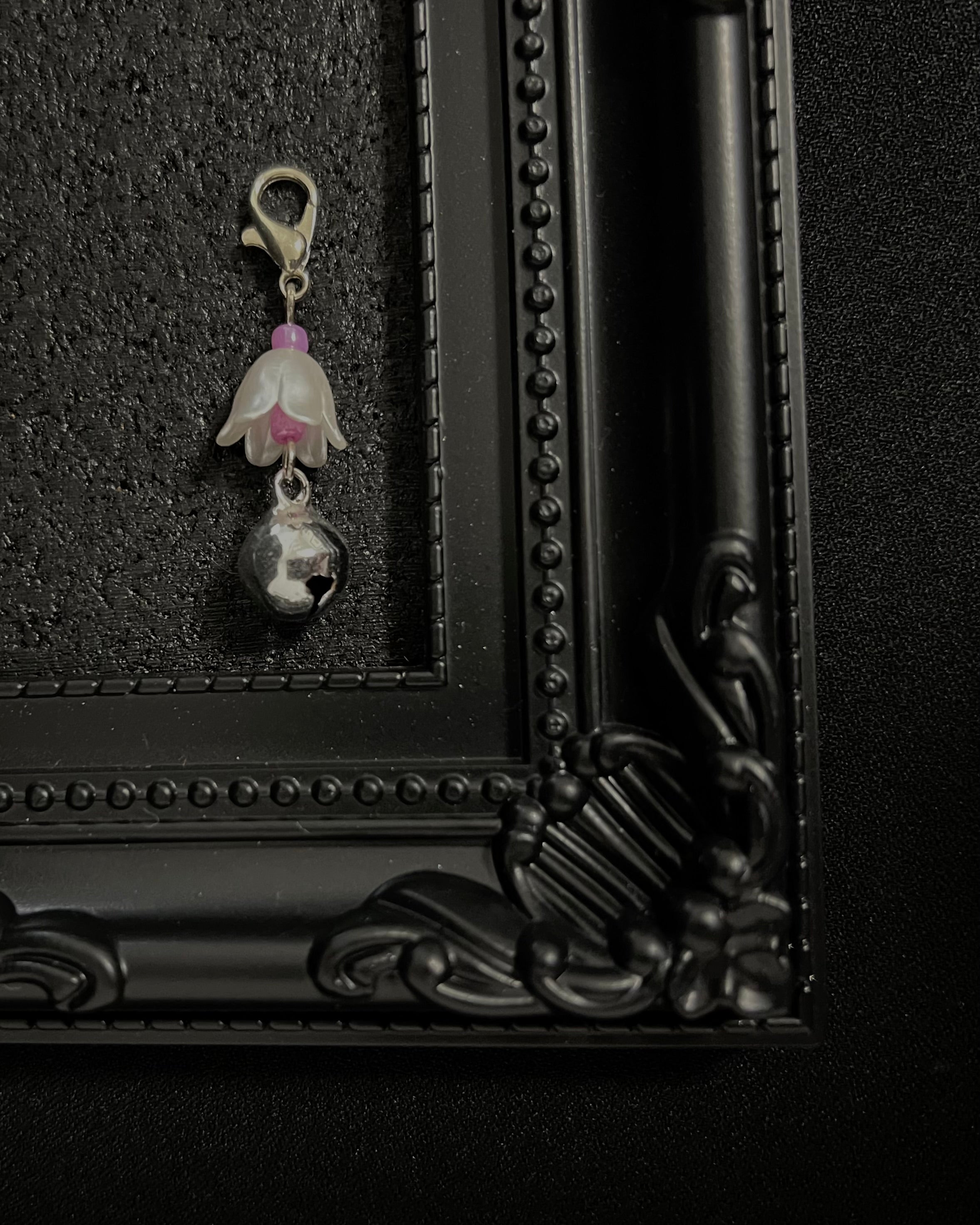 Cute Kawaii Adorable Handmade Crafted Cat and Kitty Bells for Felines to be connected to a collar. Purple / Fuchsia / Bright Pink Colour with White Pearl Flower. Coquette and Gothic Accessories for Cats 
