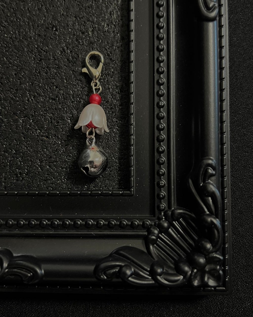 Cute Kawaii Adorable Handmade Crafted Cat and Kitty Bells for Felines to be connected to a collar. Red Colour with White Pearl Flower 