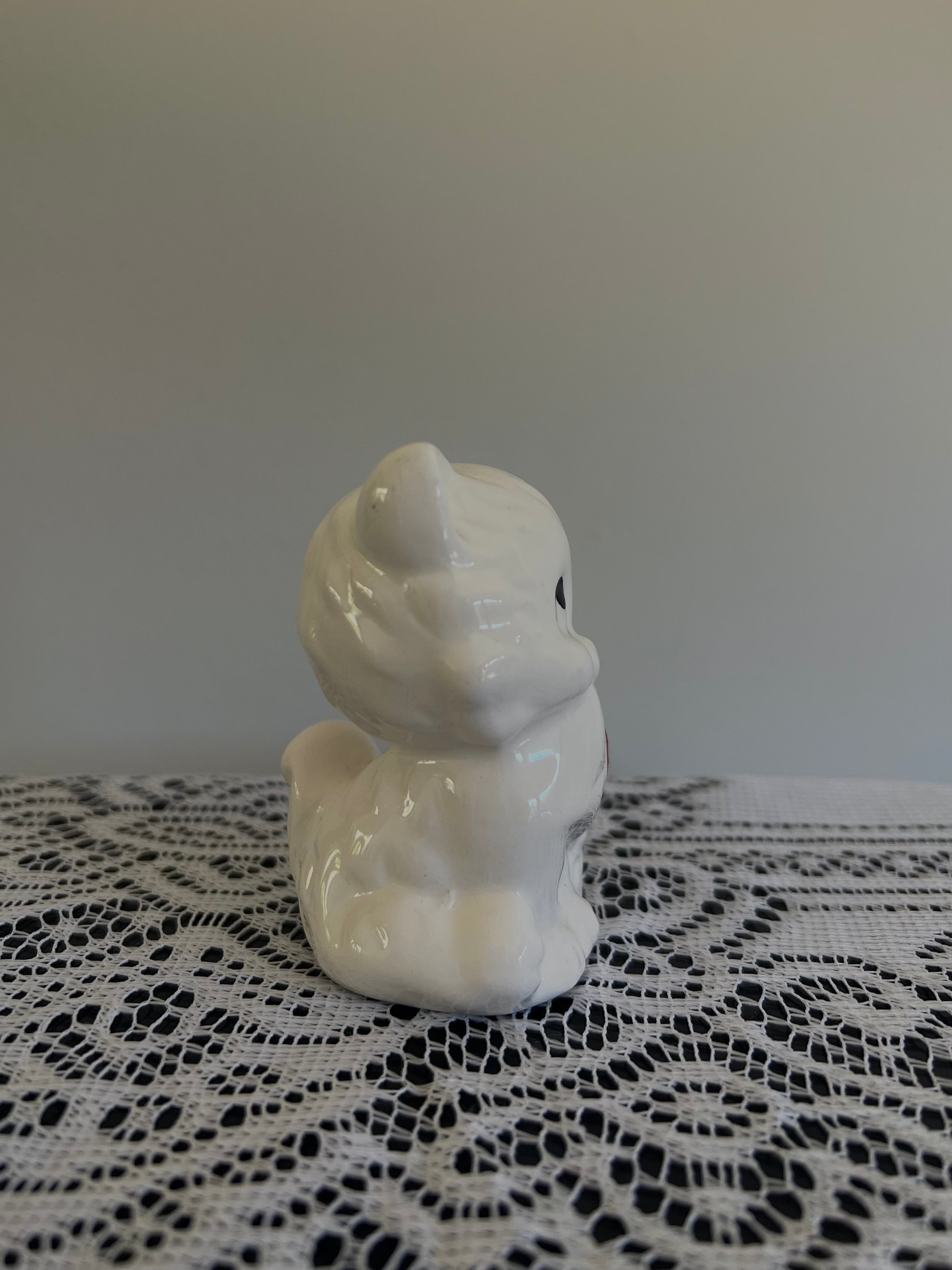Best Friends - Salt & Pepper Shakers