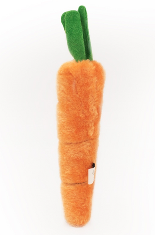 Zippy Claws Carrot Kicker Toy